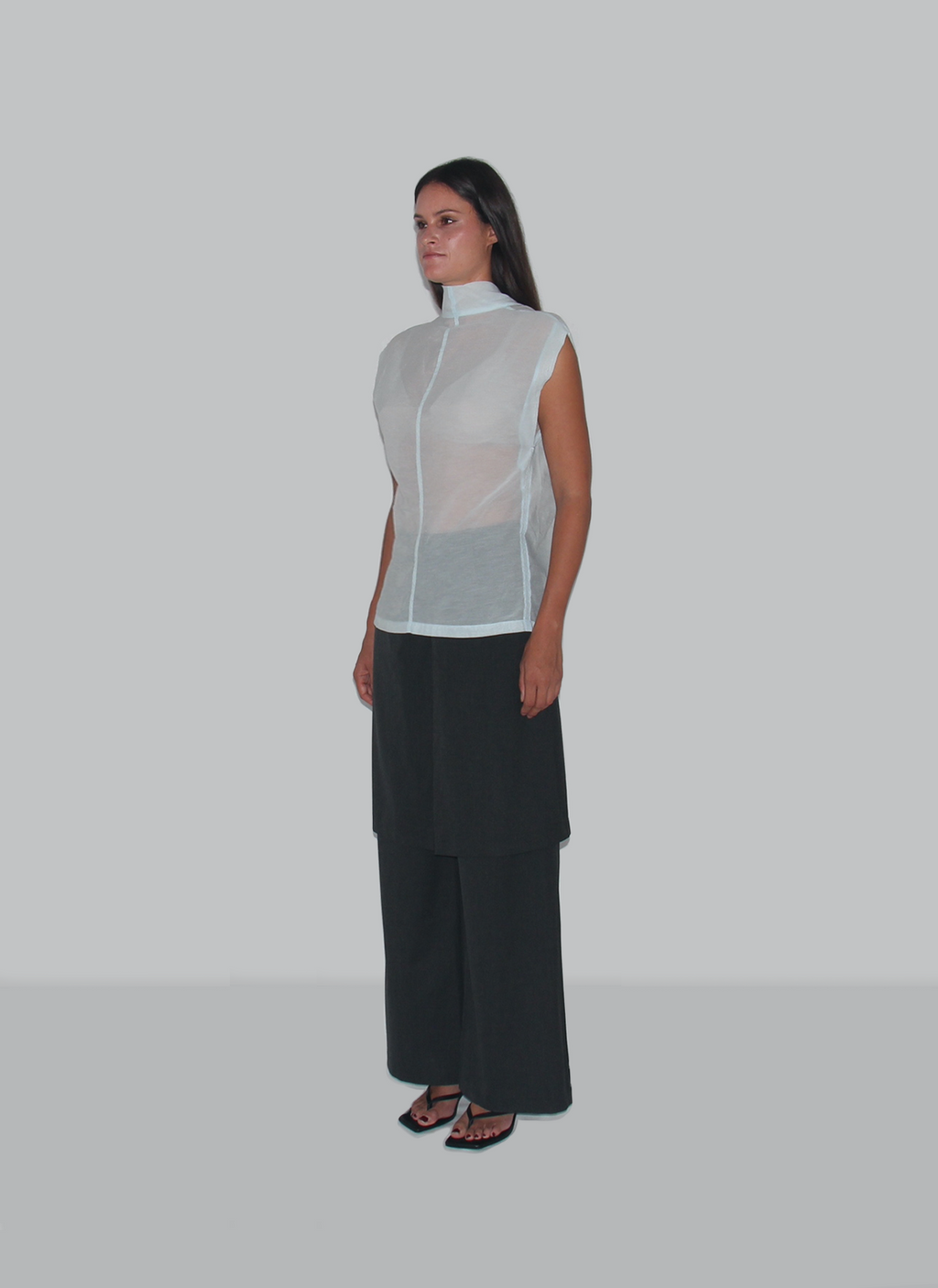 Pantalon en laine superposé avec jupe