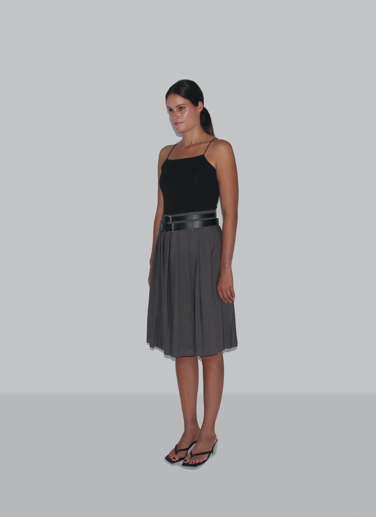 Mid Lenght pleated skirt