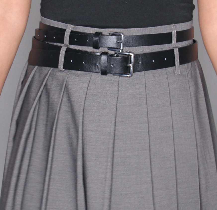 Mid Lenght pleated skirt