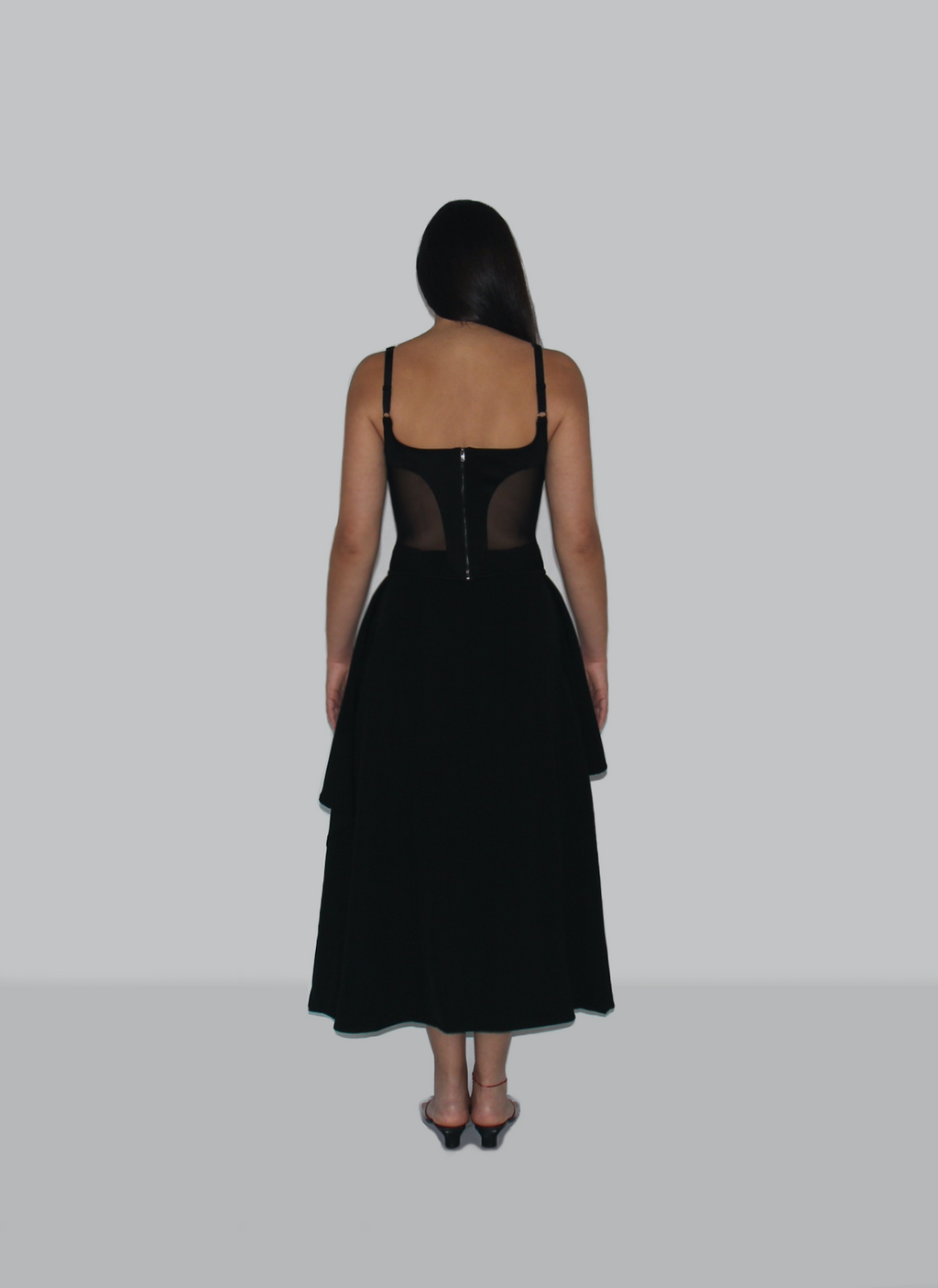 Silhouette sculpturale Jupe drapée