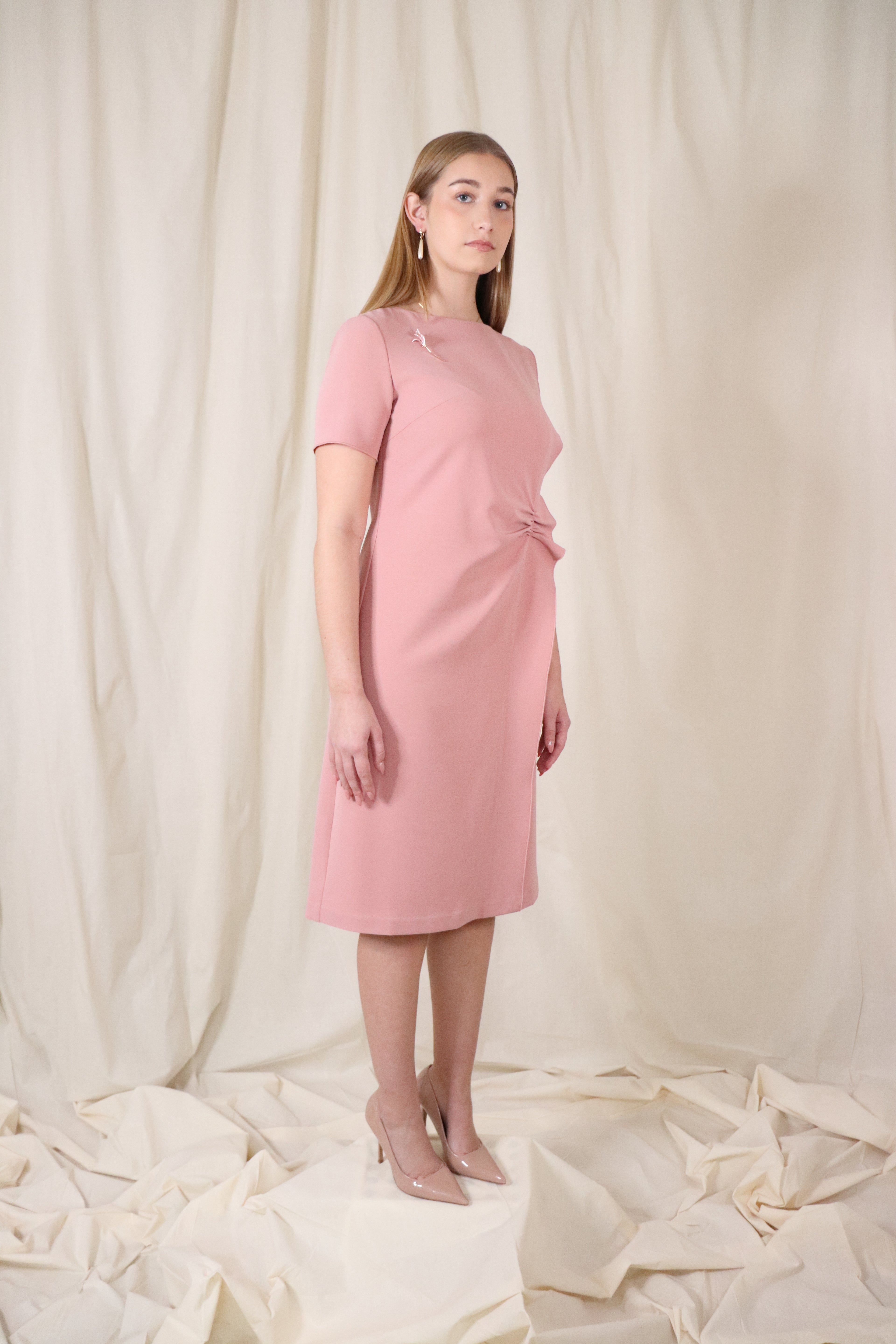 Ruffled front detailed dress in dusty rose